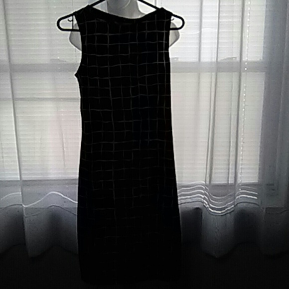 Black Dress - Picture 1 of 3